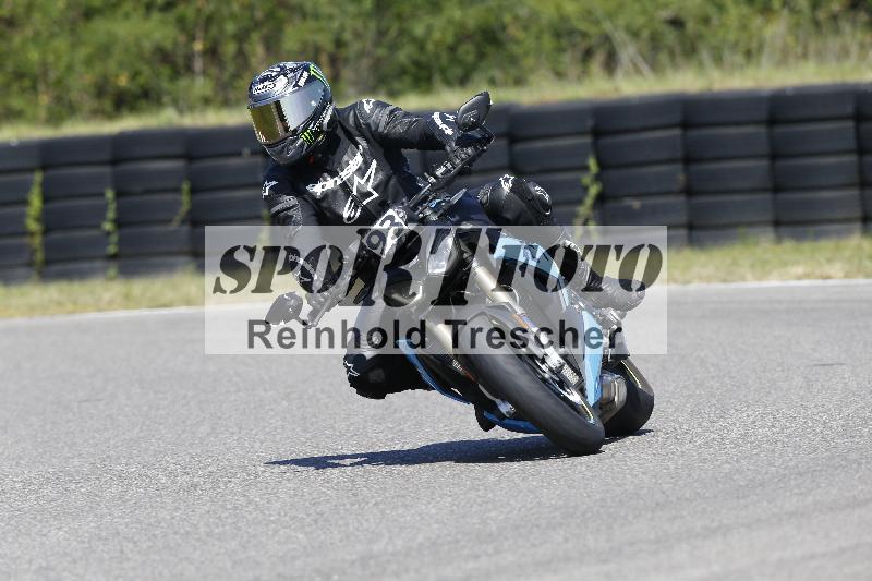 /Archiv-2025/48 25.08.2025 Cornu Master School ADR/gruen-vert/93